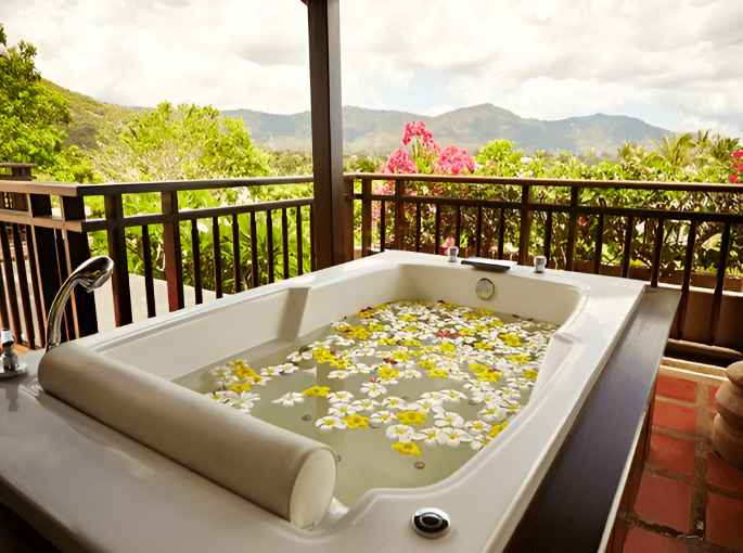 Panoramik Manzaralı Bungalov Tatil Evleri