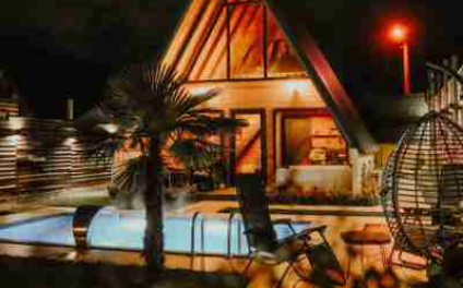 Doğada Özel Isıtmalı Havuz ve Jakuzi Tatil