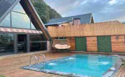 Göl Manzaralı Ailenizle Huzurlu Tatil Keyfi